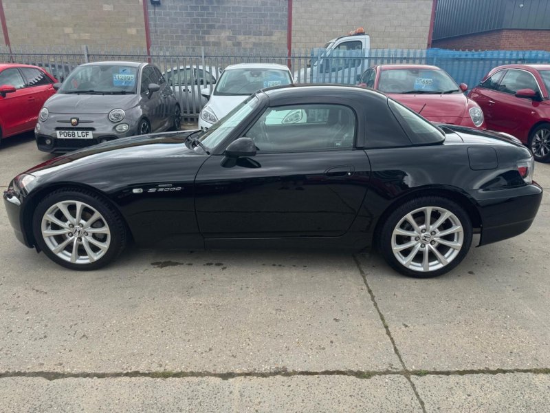 HONDA S2000