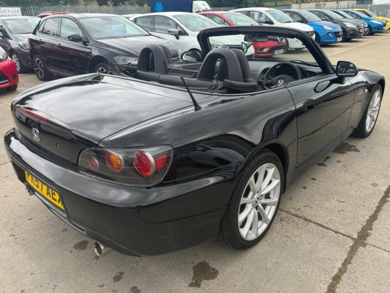 HONDA S2000