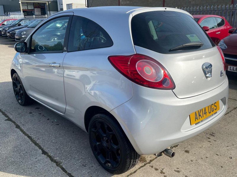 FORD KA