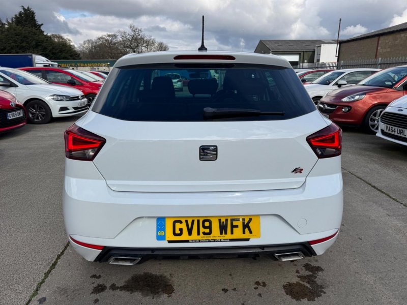 SEAT IBIZA