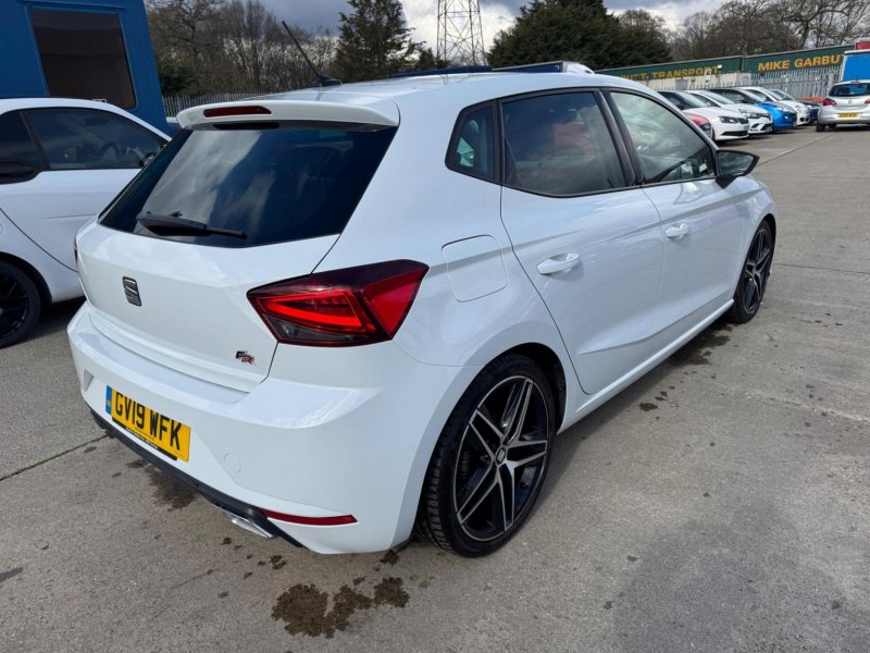 SEAT IBIZA