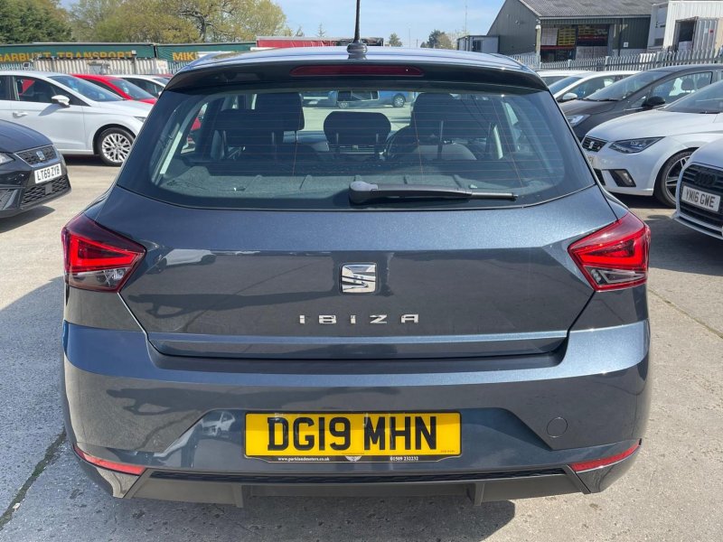 SEAT IBIZA