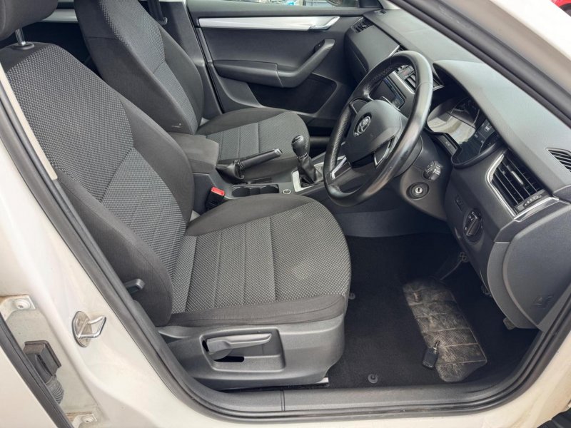 SKODA OCTAVIA