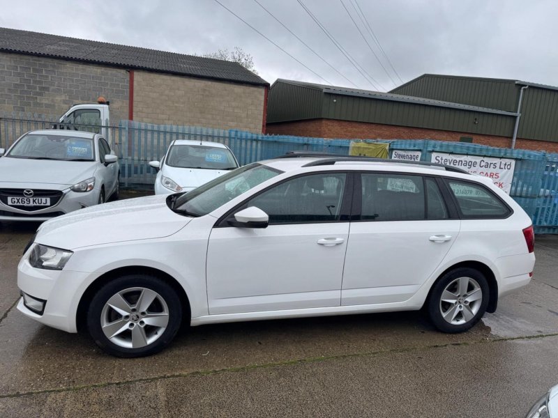SKODA OCTAVIA