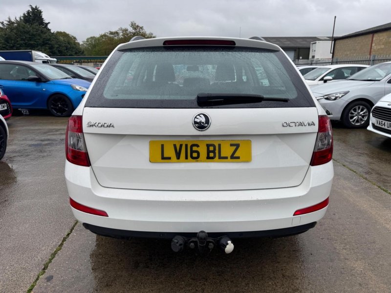SKODA OCTAVIA