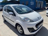 PEUGEOT 107