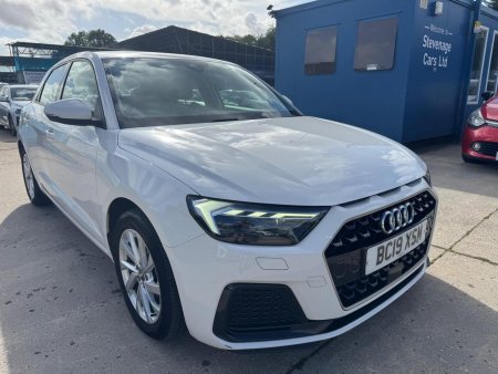 AUDI