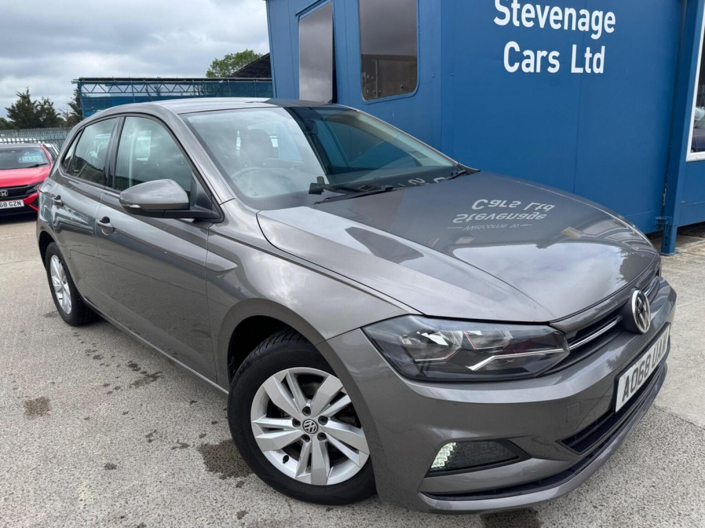 2018 Volkswagen POLO